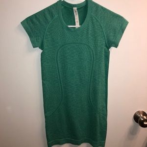 Lululemon Swiftly Tech Short Sleeve Crew